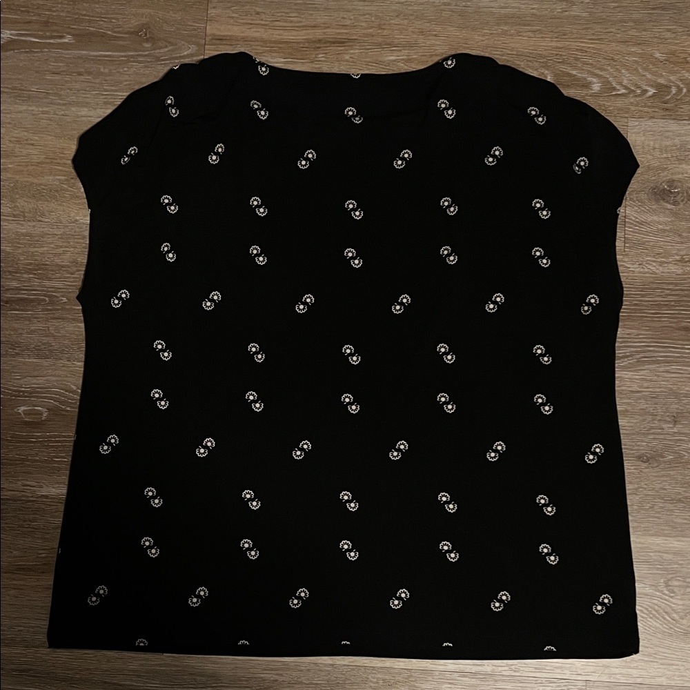 Ann Taylor Factory Top - Picture 3 of 4